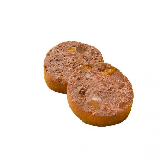 Weideziege mit Kürbis
